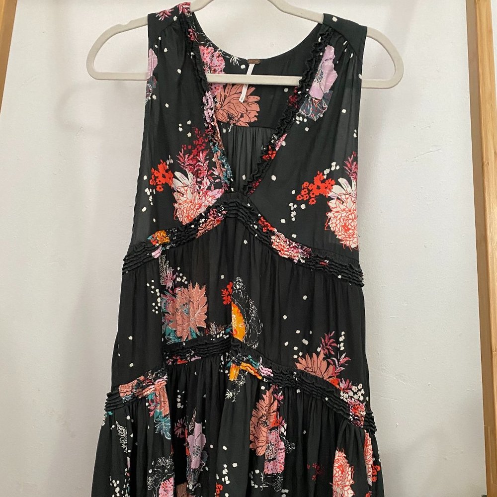 Free People floral tunic top/dress size small